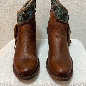Elegant Brown Ankle Boots with Teal Embellishments